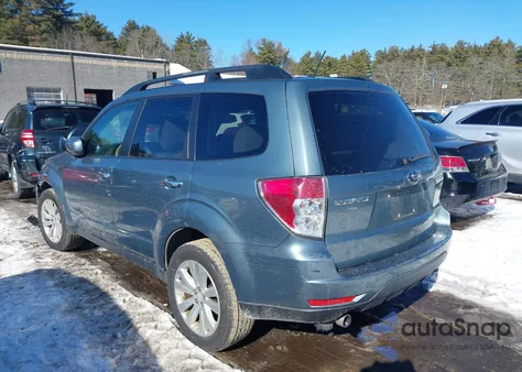 2011 Subaru Forester 2.5X Premium from USA, damaged, VIN JF2SHADC4BH777685